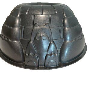 Technique Igloo Penguin Bundt Cake Pan Non-Stick Bakeware Winter 10 Cups EUC